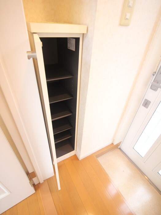 物件内観写真19　(靴箱)