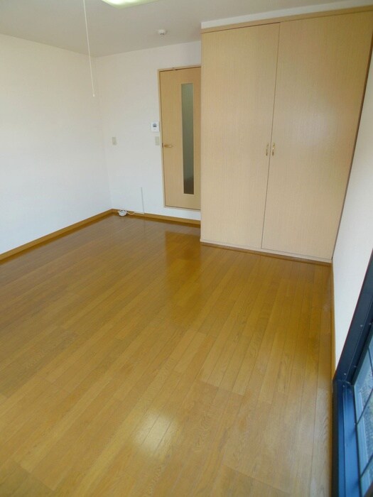 物件内観写真5　(居室)