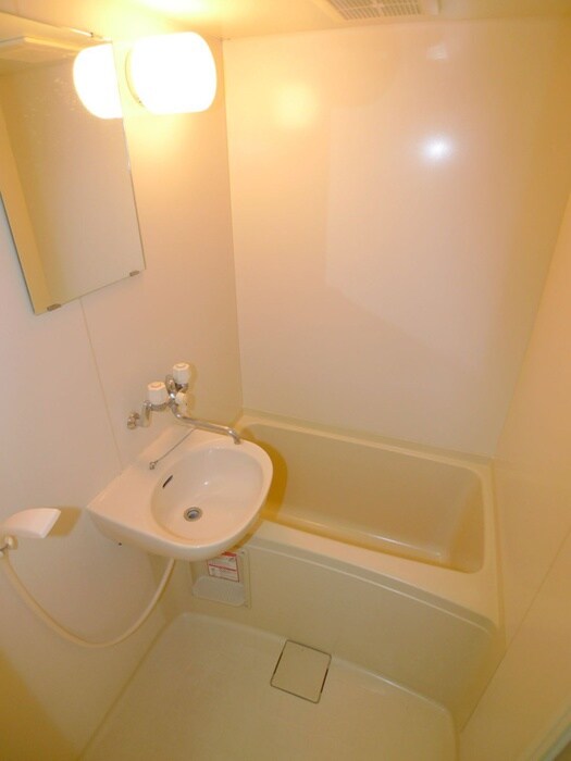 物件内観写真15　(洗面)