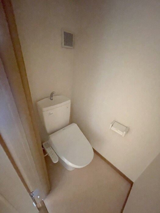 物件内観写真13　(トイレ)