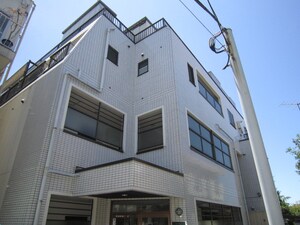 メゾンホワイト外観写真