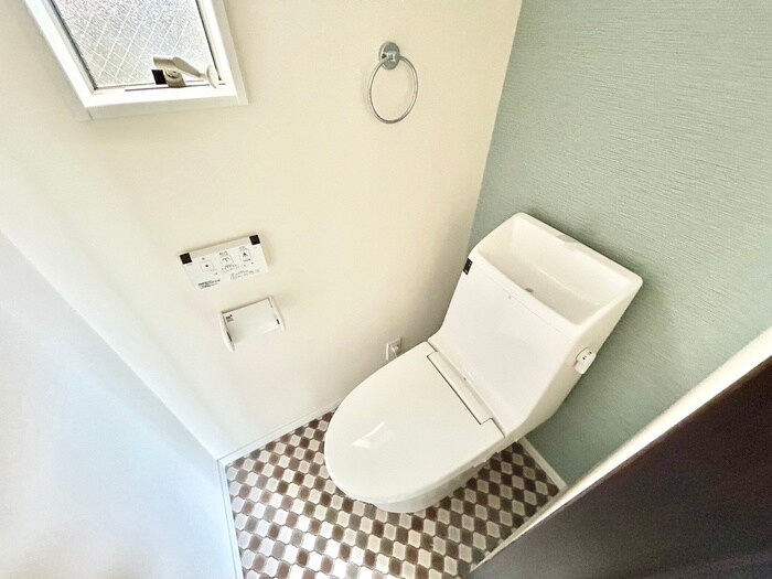 物件内観写真11　(トイレ)