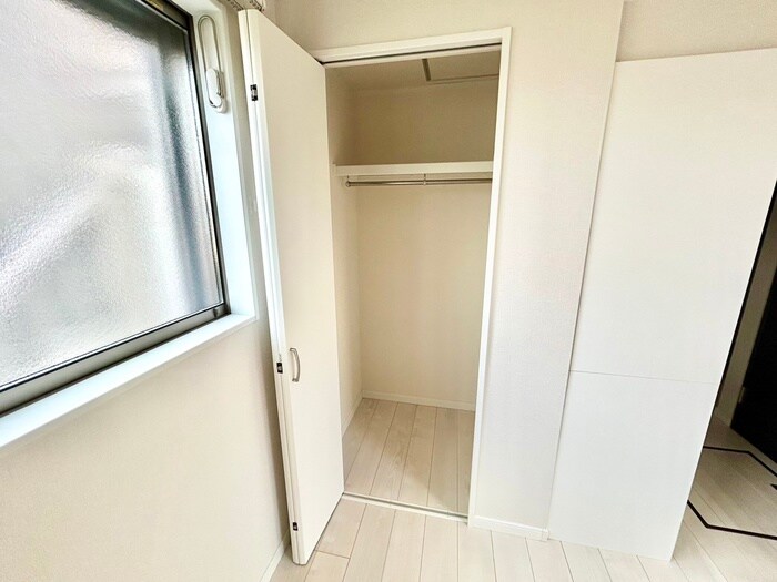 物件内観写真12　(収納)