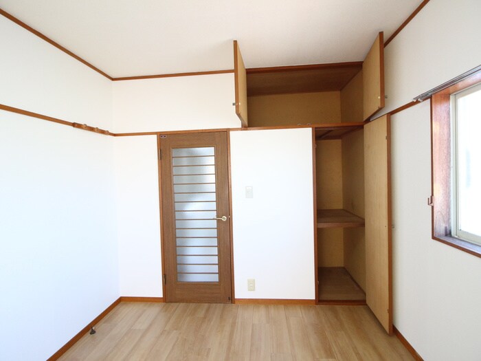 物件内観写真8　(収納)