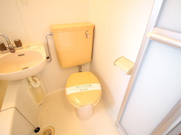 物件内観写真18　(トイレ)