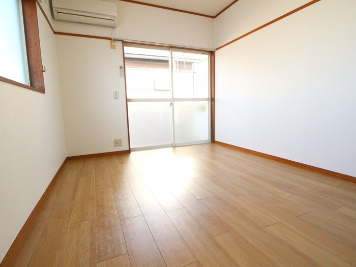 物件内観写真22　(居室)