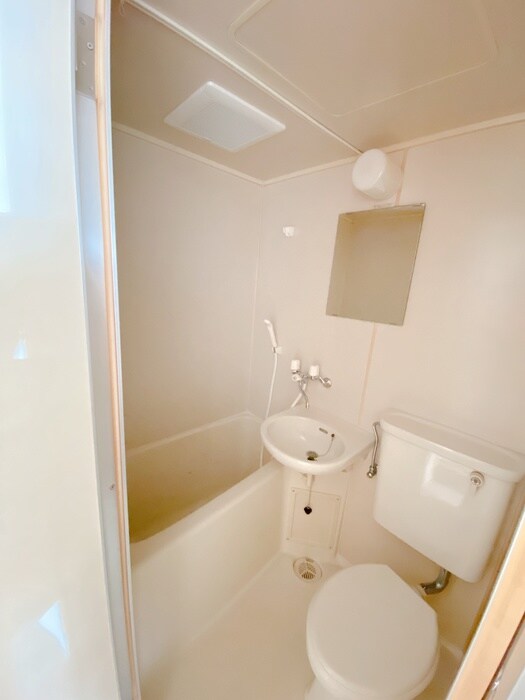 物件内観写真9　(バス／シャワールーム等)