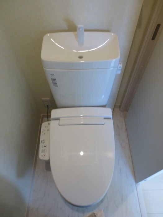 物件内観写真12　(トイレ)