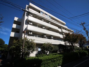 エンジェルス守屋外観写真