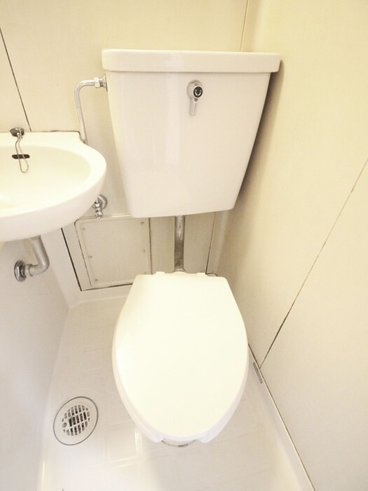 物件内観写真10　(トイレ)