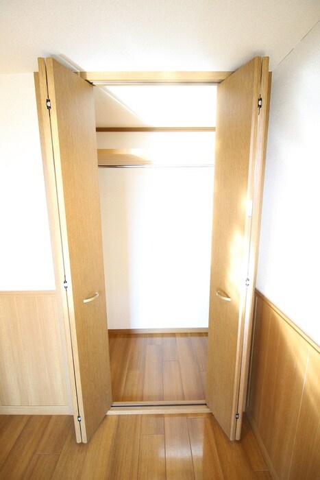 物件内観写真13　(収納)
