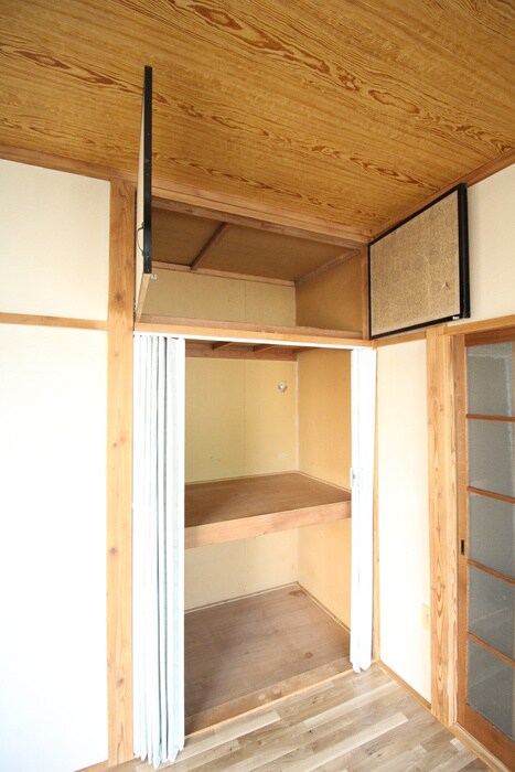 物件内観写真9　(収納)