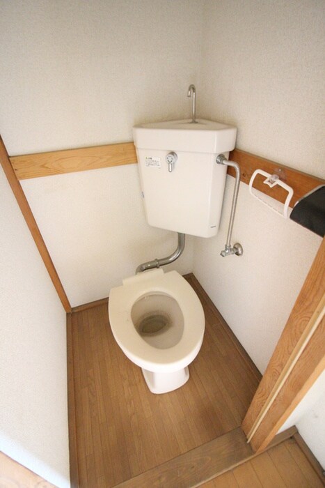 物件内観写真11　(トイレ)