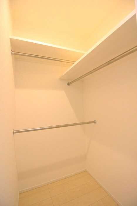 物件内観写真10　(収納)