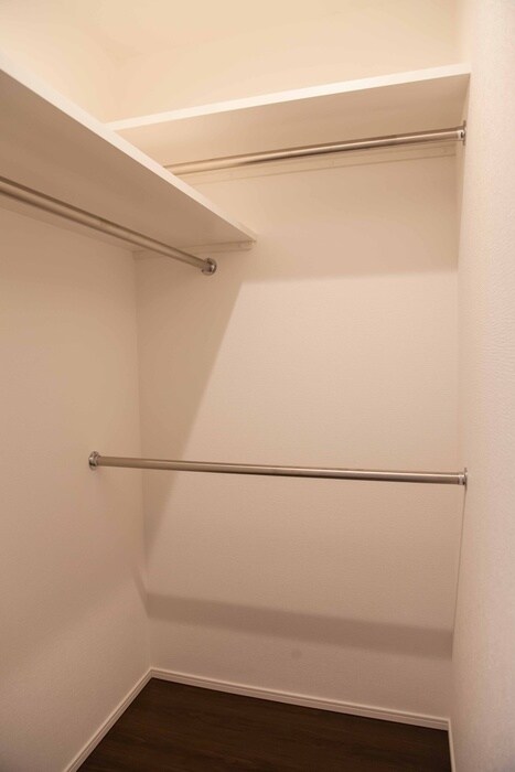 物件内観写真11　(収納)