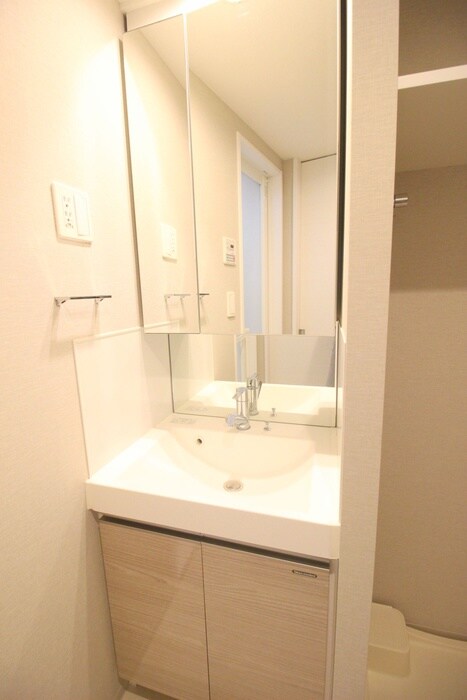 物件内観写真14　(洗面)