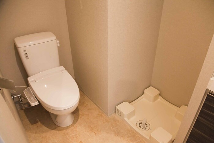 物件内観写真15　(トイレ)