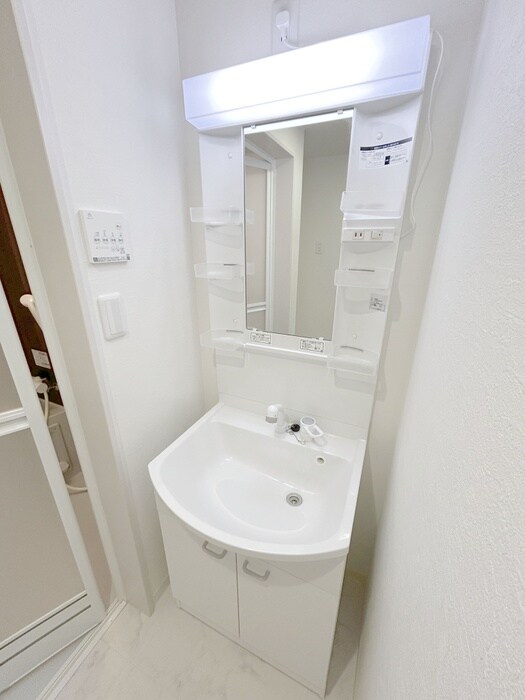 物件内観写真10　(洗面)