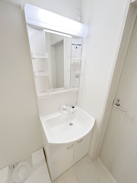 物件内観写真11　(洗面)