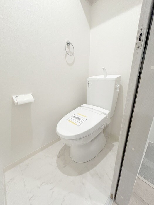 物件内観写真13　(トイレ)