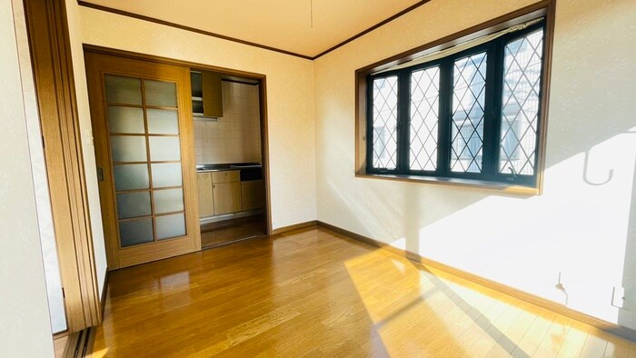 物件内観写真8　(居室)