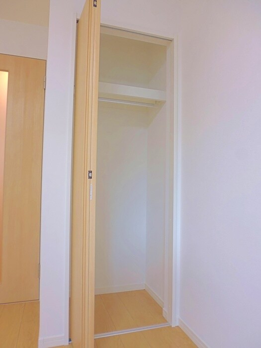 物件内観写真10　(収納)