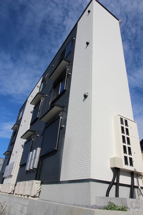 物件外観写真3　(外観写真)