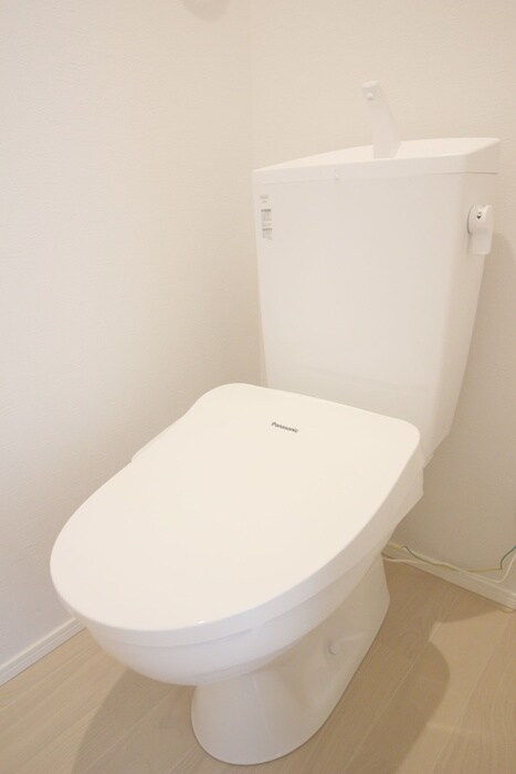 物件内観写真16　(トイレ)