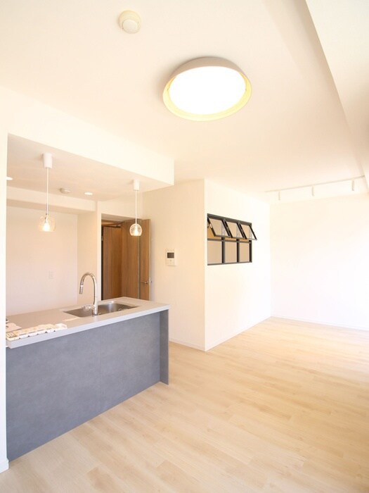 物件内観写真6　(居室)