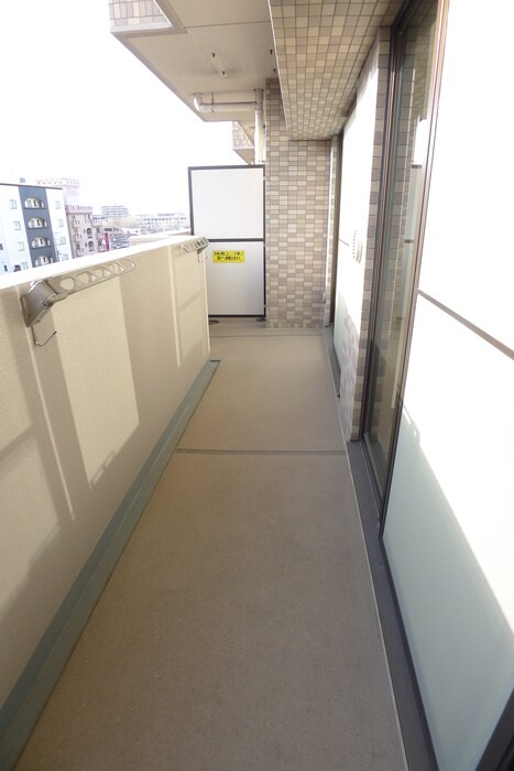 物件内観写真11　(室内からの展望)