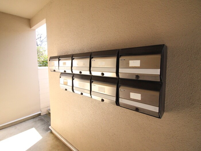 物件外観写真6　(建物設備)