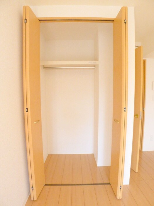 物件内観写真14　(収納)
