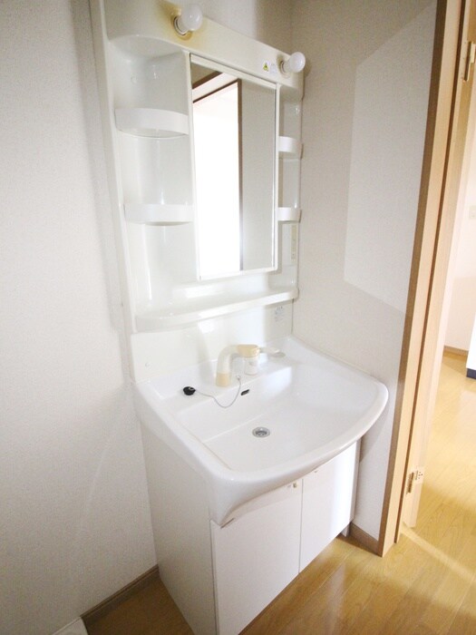 物件内観写真11　(洗面)