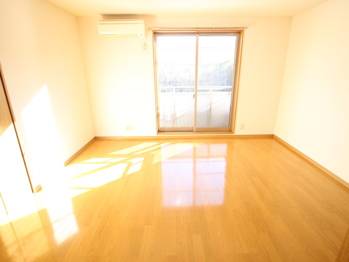 物件内観写真12　(居室)