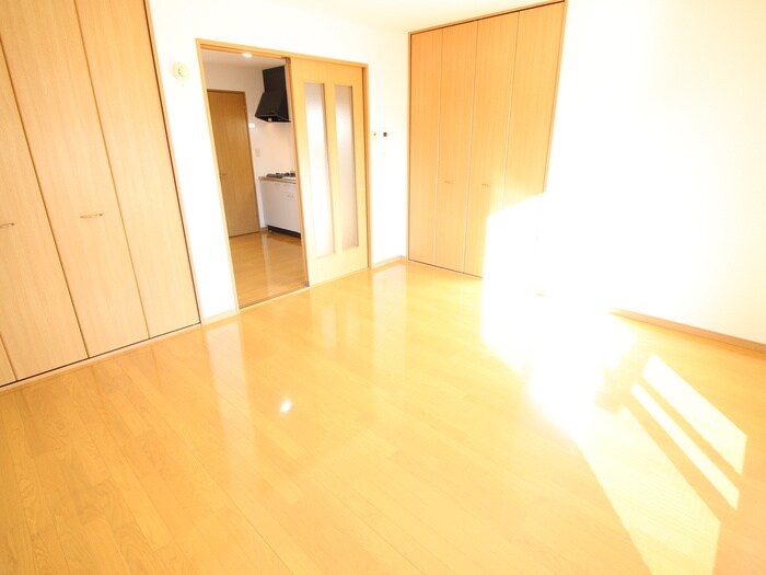 物件内観写真15　(居室)