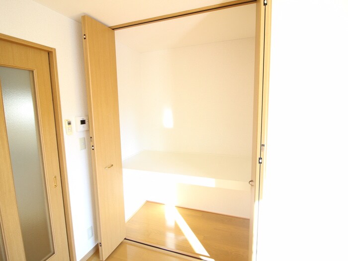 物件内観写真17　(収納)