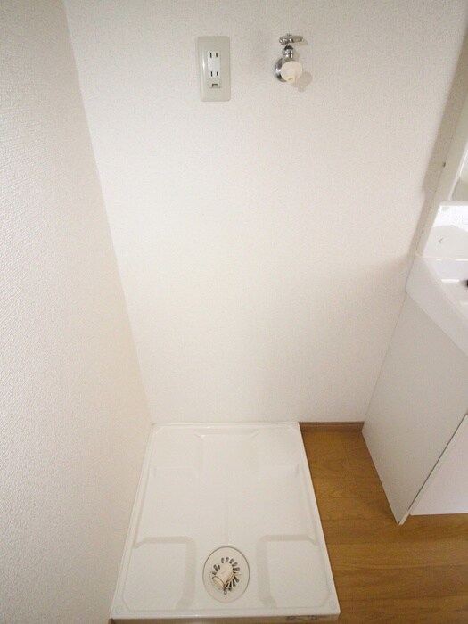 物件内観写真19　(洗濯機置場)