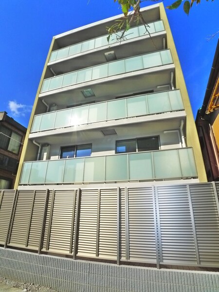 CLIVIA　市川大門通り外観写真