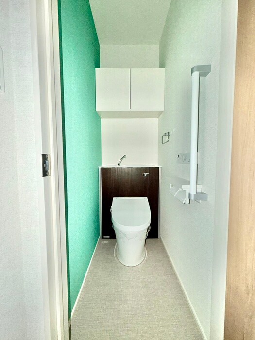 物件内観写真12　(トイレ)