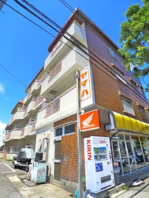 渡来ビル外観写真