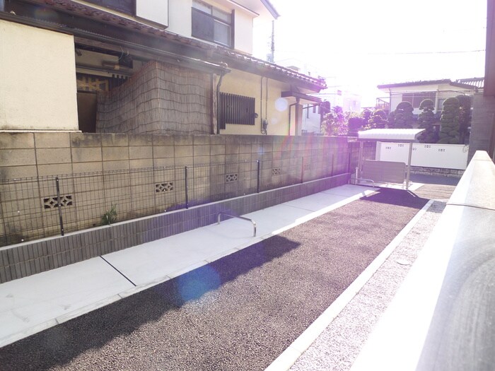 物件内観写真15　(室内からの展望)