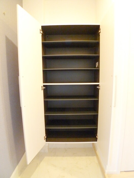 物件内観写真19　(靴箱)