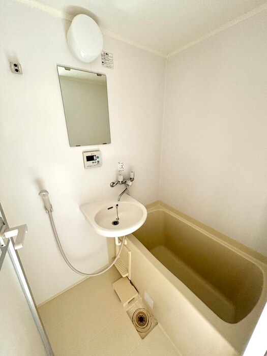 物件内観写真12　(バス／シャワールーム等)