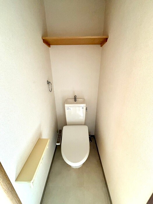物件内観写真13　(トイレ)