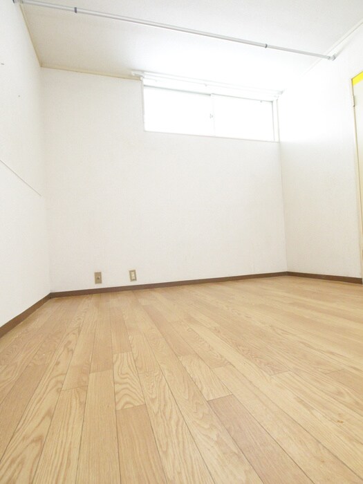 物件内観写真12　(居室)