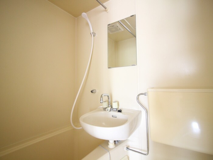 物件内観写真11　(洗面)