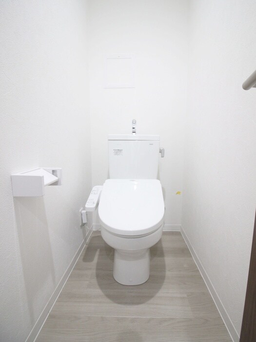 物件内観写真14　(トイレ)