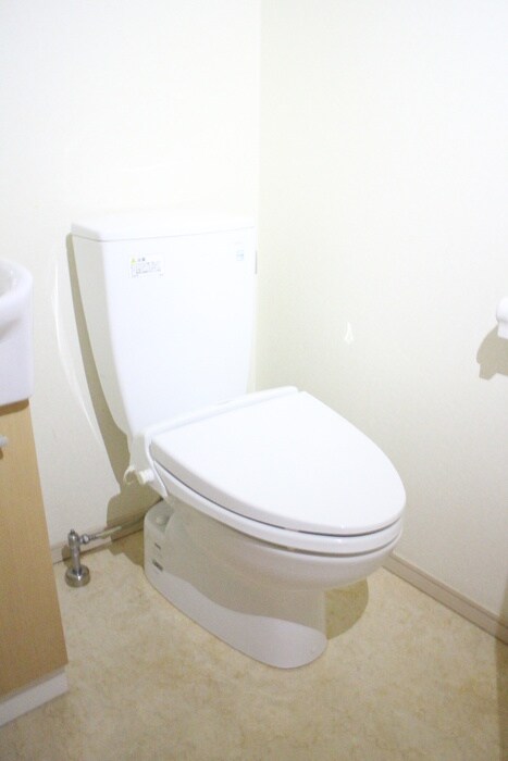 物件内観写真12　(トイレ)