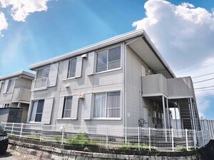 アーバン日の森A棟外観写真