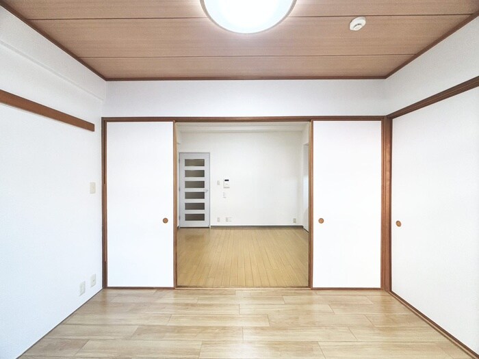 物件内観写真9　(居室)